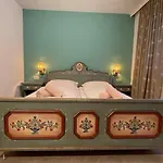Amadeus Zillertal Tirol Отель Майрхофен