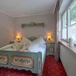 Amadeus Zillertal Tirol *