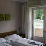 Amadeus Zillertal Tirol Отель