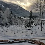 Отель Amadeus Zillertal Tirol