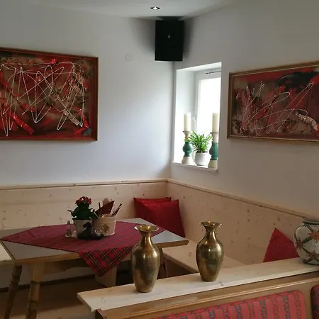 Amadeus Zillertal Tirol Szálloda *