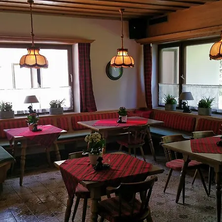 Szálloda Amadeus Zillertal Tirol *